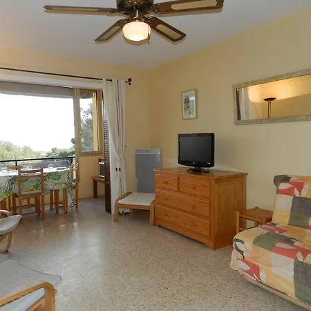 Le Lavandou, 2 Pieces, 4 Personnes - Fr-1-251-613 Apartment Le Lavandou